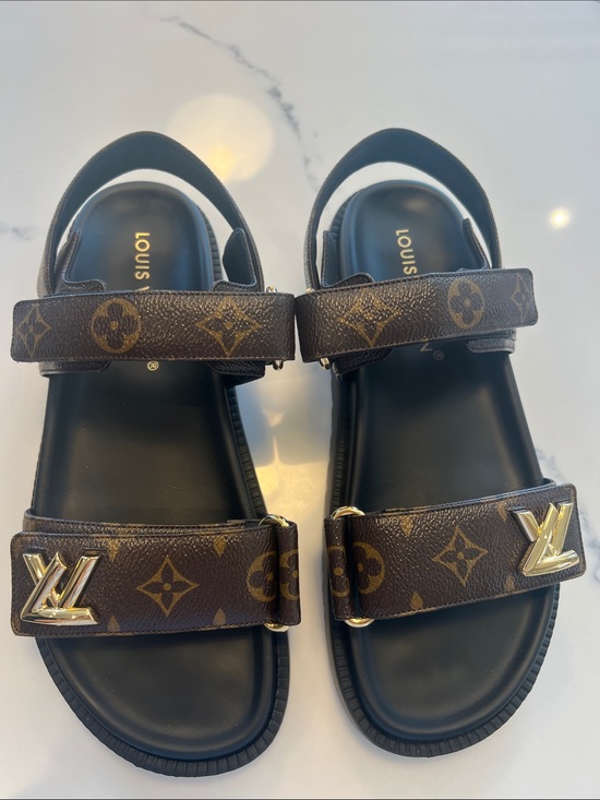 Louis Vuitton Monogram LV Sunset Comfort Flat Sandals 36  Louis Vuitton Brown Monogram & Black Leather Logo Buckle Sandals